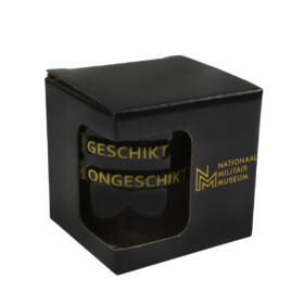 mug "Ongeschikt"in packaging