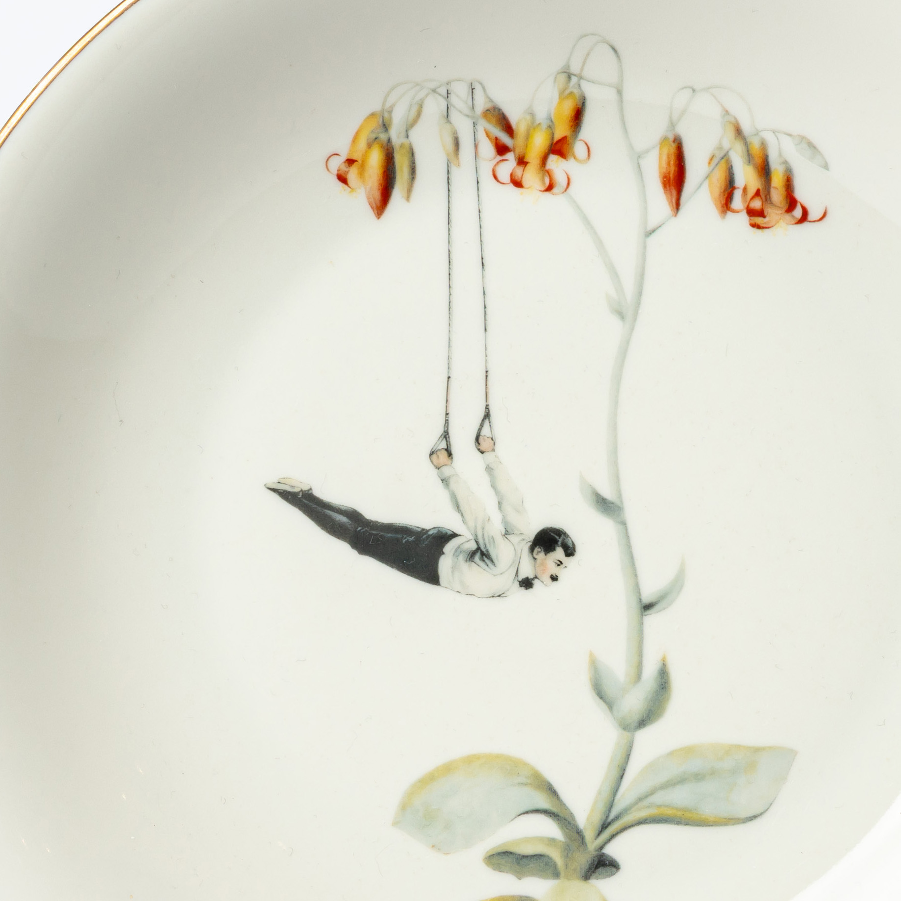 Lylies decorative plate – Botanical Home Decor - Image 15