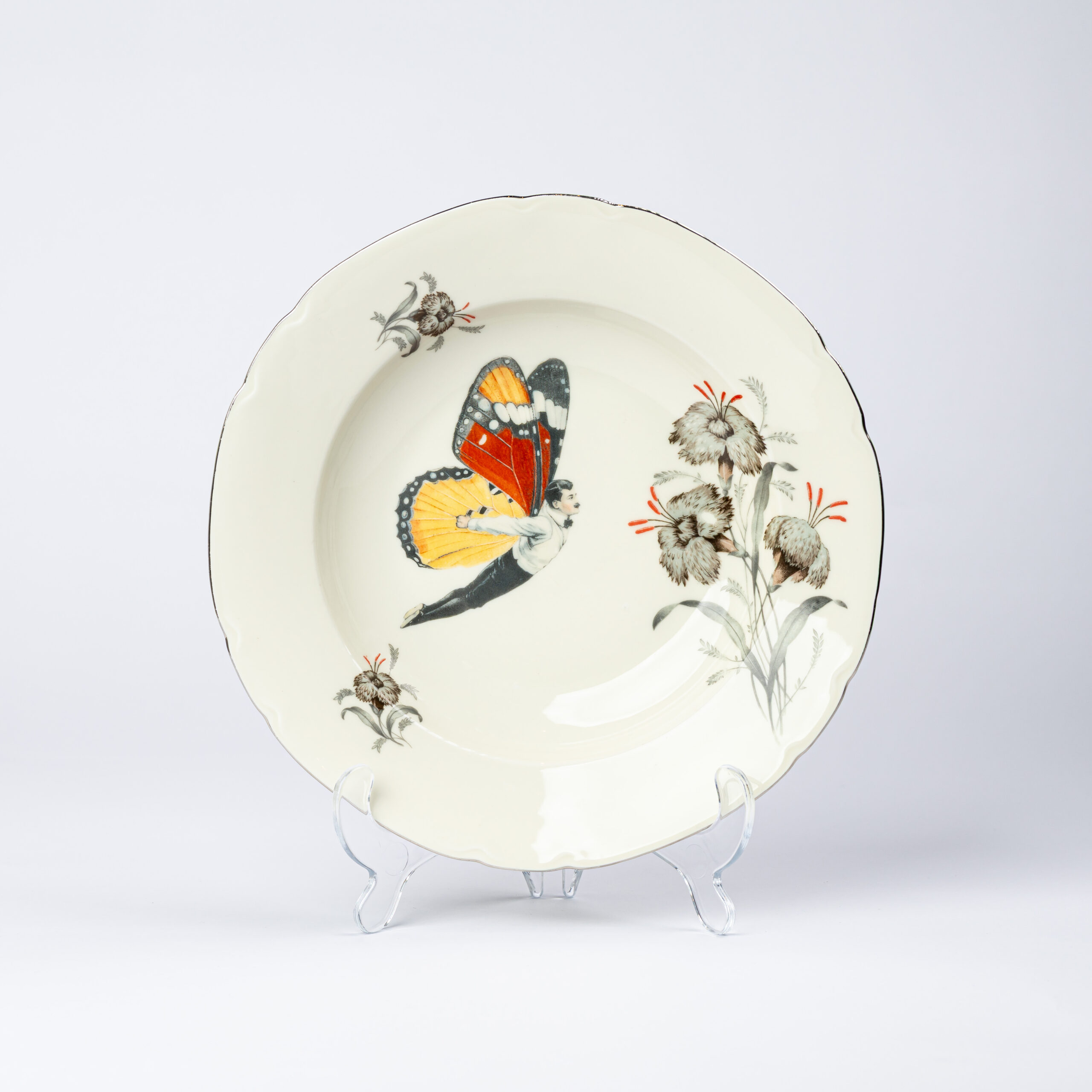 Lylies decorative plate – Botanical Home Decor - Image 12